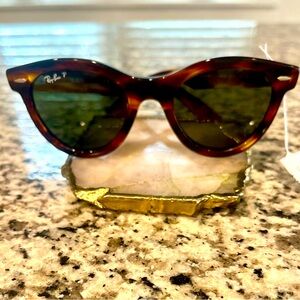 Ray-Ban RAB Wayfarer Sunglasses 😎              NWT       Polarized